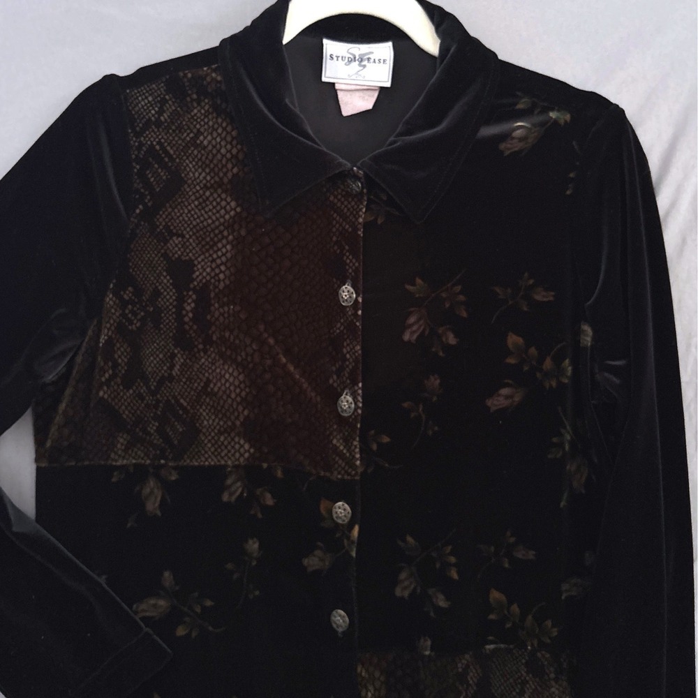 Vtg Y2K Button Down 10 Black Whimsigoth Patchwork Velvet Witchy Vampy Cardigan - Picture 2 of 9